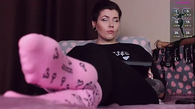 Luna Blake online show from 01-08-25, 04:22