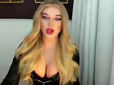 hotstellacumxxx online show from 02-28-26, 05:47