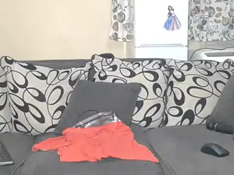 Snapshot of DollyPerryXX chatting on 12-30-24, 02:09 DollyPerryXX online show from 12-30-24, 02:09