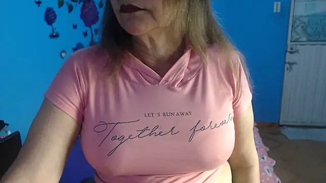 Snapshot of milfeddy_ chatting on 12-05-24, 08:55 milfeddy online show from 12-05-24, 08:55