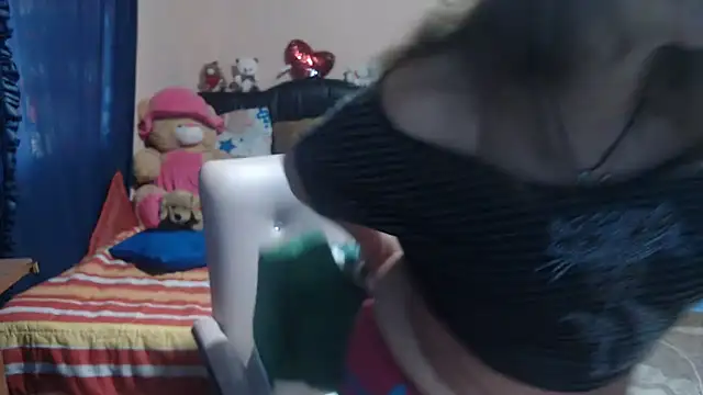 Snapshot of milfeddy_ chatting on 02-28-25, 09:12 milfeddy online show from 02-28-25, 09:12
