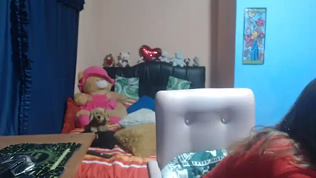 Snapshot of milfeddy_ chatting on 03-06-25, 12:10 milfeddy online show from 03-06-25, 12:10