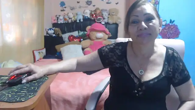 Snapshot of milfeddy_ chatting on 09-08-25, 09:14 milfeddy online show from 09-08-25, 09:14
