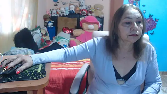 Snapshot of milfeddy_ chatting on 10-22-25, 12:38 milfeddy online show from 10-22-25, 12:38