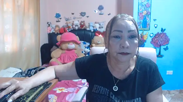 milfeddy  online show from 05-27-26, 09:01