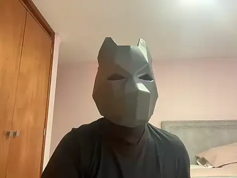 Snapshot of Deseo-oculto chatting on 12-16-25, 10:42 Deseo-oculto online show from 12-16-25, 10:42