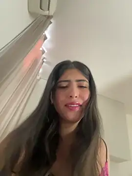 Gaby zahir  online show from 10-15-25, 11:54