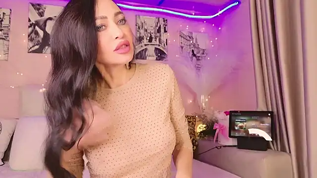 NaomiBlack35 online show from 12-19-25, 07:32