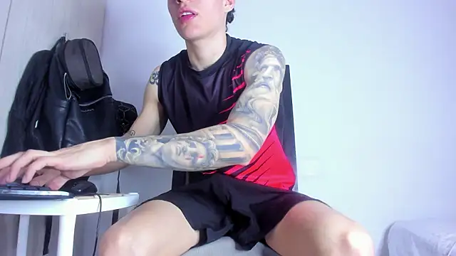 enzo bvlgari online show from 02-19-26, 03:19