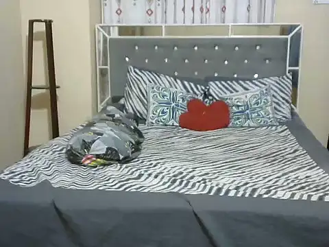 cutebengaligirl online show from 09-12-25, 02:00