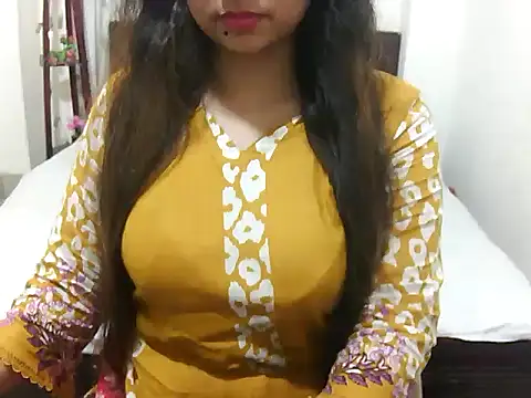 Snapshot of cutebengaligirl chatting on 06-24-26, 11:09 cutebengaligirl online show from 06-24-26, 11:09