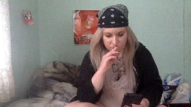 Snapshot of alexabunni chatting on 03-27-26, 03:12 alexabunni online show from 03-27-26, 03:12