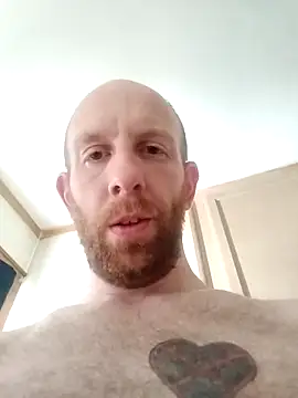 TaylorBlaze online show from 02-07-26, 05:49