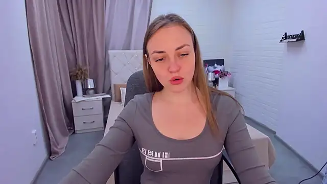 Snapshot of JessicaNickson chatting on 12-12-24, 07:41 JessicaNickson online show from 12-12-24, 07:41