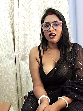 Snapshot of Queen_Dolly chatting on 10-07-25, 05:54 Queen Dolly online show from 10-07-25, 05:54