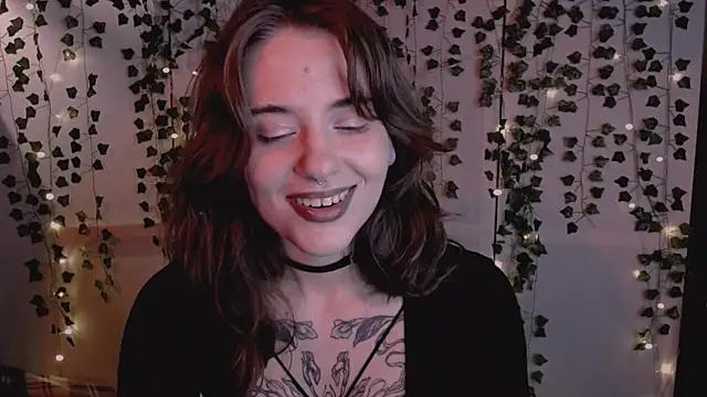 risha laas online show from 12-20-25, 08:16