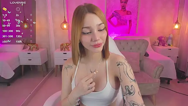 Snapshot of LITTLE-VIVI chatting on 02-24-25, 03:23 LITTLE-VIVI online show from 02-24-25, 03:23