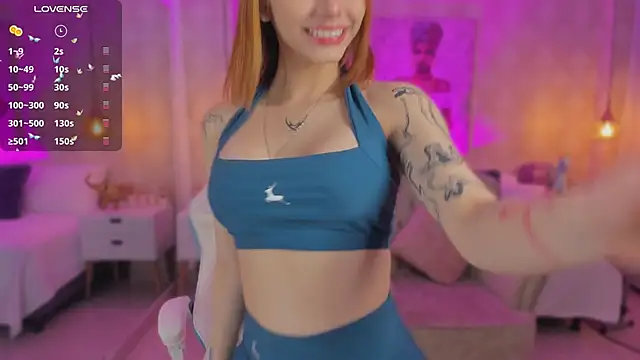 Snapshot of LITTLE-VIVI chatting on 03-10-25, 03:34 LITTLE-VIVI online show from 03-10-25, 03:34