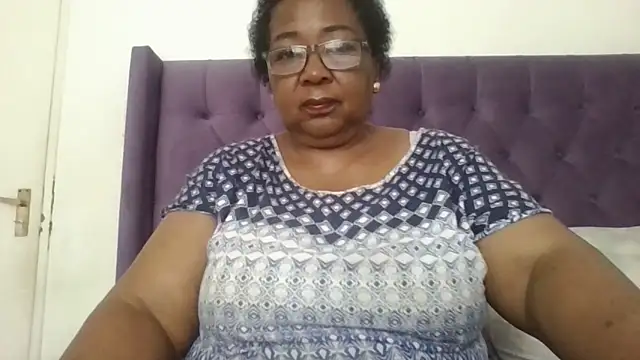 Snapshot of KinkyRicoSaisyours chatting on 05-30-26, 01:52 KinkyRicoSaisyours online show from 05-30-26, 01:52