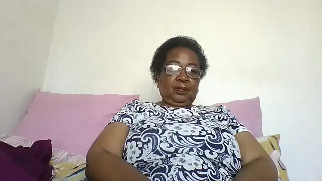 Snapshot of KinkyRicoSaisyours chatting on 06-06-26, 07:57 KinkyRicoSaisyours online show from 06-06-26, 07:57