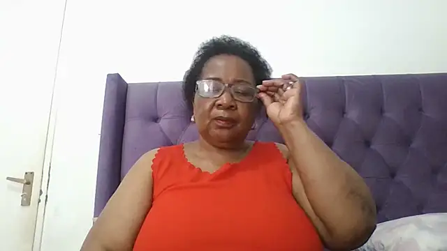Snapshot of KinkyRicoSaisyours chatting on 06-13-26, 12:58 KinkyRicoSaisyours online show from 06-13-26, 12:58