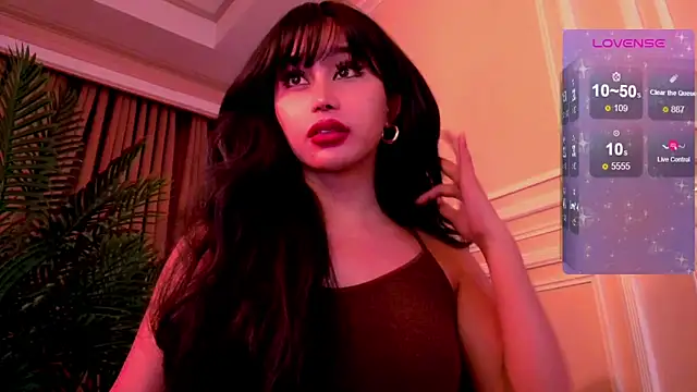 YOURCRISTINAS online show from 04-26-26, 06:16