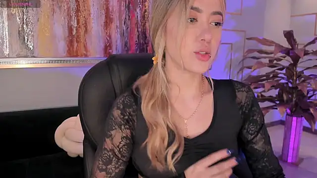 EveBensonX online show from 11-06-25, 12:39