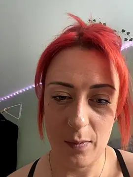 Englishhornybecca30 online show from 10-01-25, 01:28