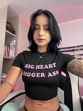 Snapshot of Ale_Lewis chatting on 03-02-25, 06:08 Ale Lewis online show from 03-02-25, 06:08