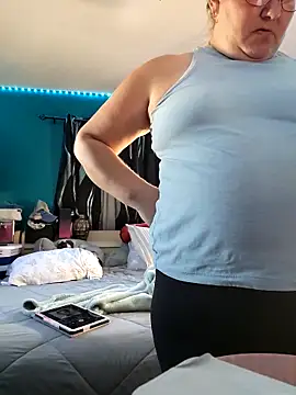 SexyNikki6969 online show from 04-18-26, 01:15