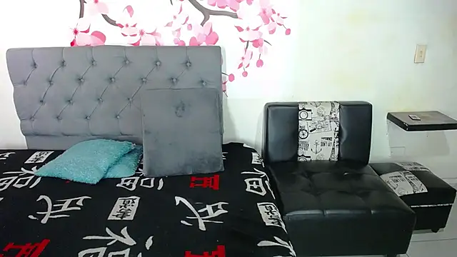 Snapshot of amaya_627 chatting on 12-15-24, 02:37 amaya 627 online show from 12-15-24, 02:37