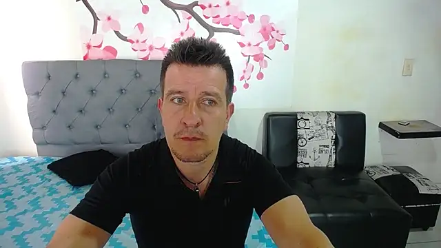Snapshot of amaya_627 chatting on 01-13-25, 03:04 amaya 627 online show from 01-13-25, 03:04