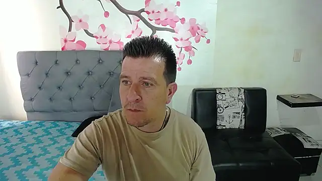 Snapshot of amaya_627 chatting on 01-18-25, 03:05 amaya 627 online show from 01-18-25, 03:05