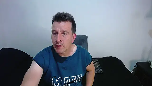 Snapshot of amaya_627 chatting on 02-04-25, 12:40 amaya 627 online show from 02-04-25, 12:40