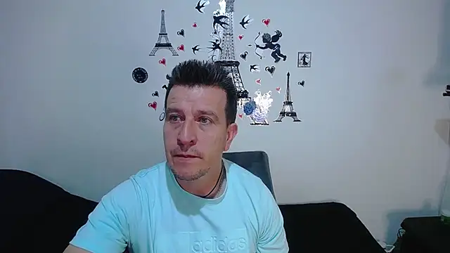 Snapshot of amaya_627 chatting on 02-06-25, 03:52 amaya 627 online show from 02-06-25, 03:52