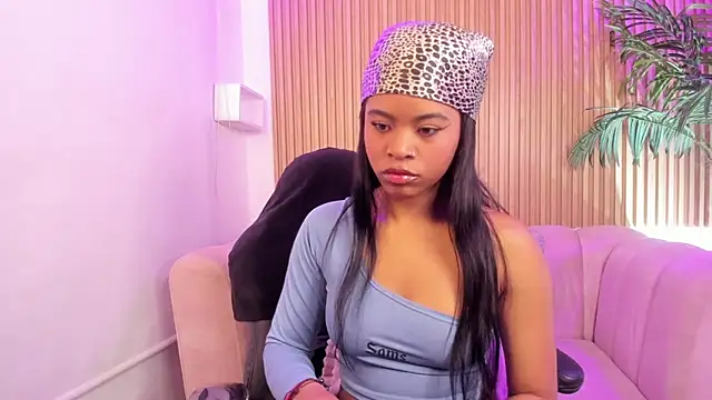 Snapshot of Mia_damm chatting on 09-24-25, 03:54 Mia damm online show from 09-24-25, 03:54