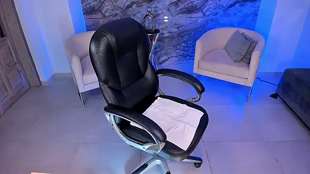 RenataReyes online show from 06-10-26, 12:11