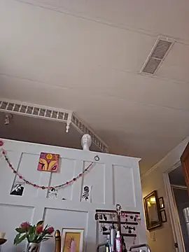 mossy kiss online show from 11-13-25, 05:12