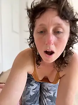 mossy kiss online show from 03-31-26, 06:41