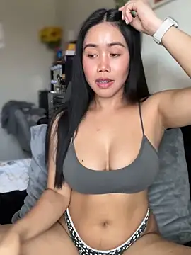 JazzieXo online show from 02-17-25, 10:25