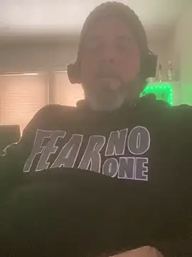 Cristian-Brayan online show from 01-10-25, 06:17