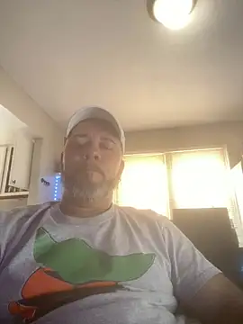 Cristian-Brayan online show from 02-20-25, 04:46