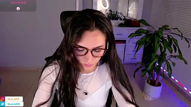 ImLui lu online show from 01-26-25, 04:41