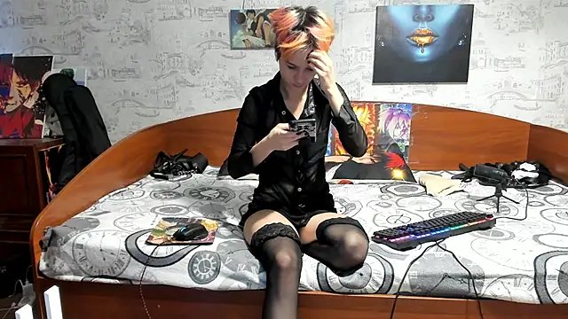 KagamiTayga online show from 04-19-26, 02:44