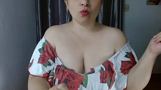 Victoriaevans1 online show from 11-09-25, 05:33