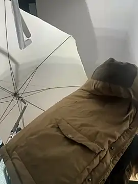 kleinerAlex online show from 01-22-25, 04:44