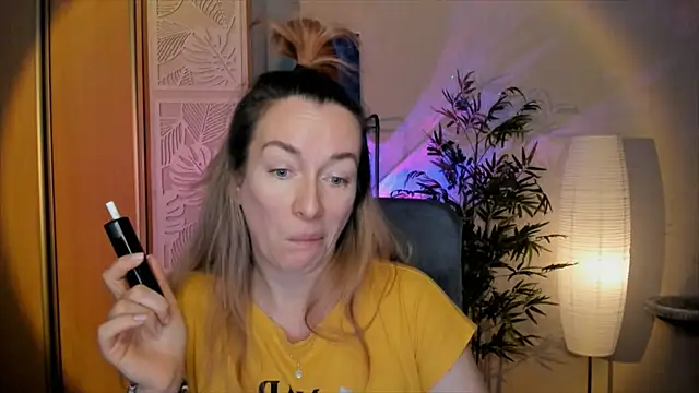 RebeccaMartinez online show from 01-07-26, 05:54