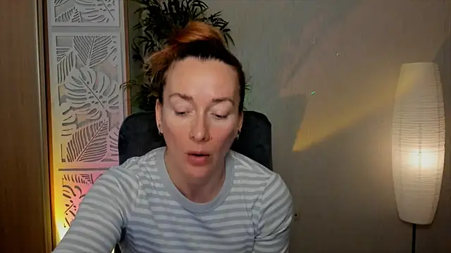 RebeccaMartinez online show from 04-12-26, 07:13