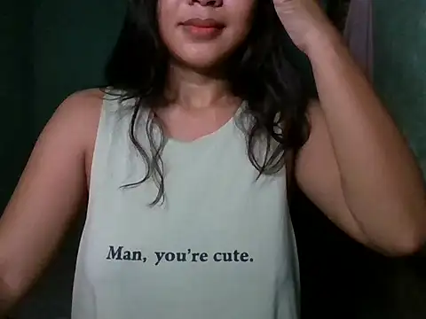 Snapshot of _smiling4u_ chatting on 11-30-25, 02:59 smiling4u online show from 11-30-25, 02:59