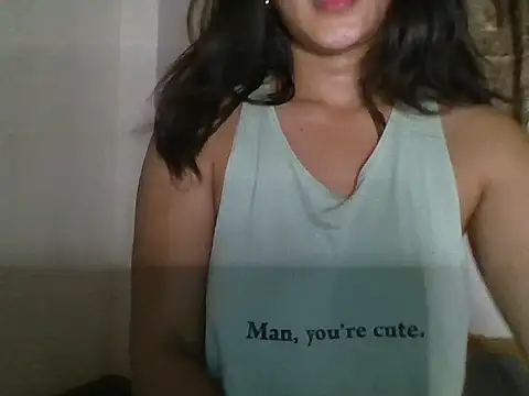 Snapshot of _smiling4u_ chatting on 06-24-26, 01:10 smiling4u online show from 06-24-26, 01:10